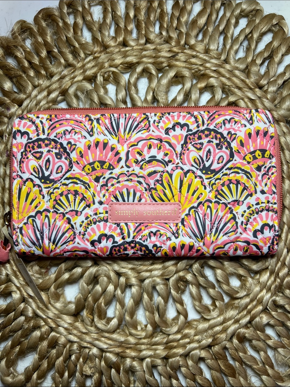 Simply Southern Quilted Shell Pink Yellow Printed Zip-Around Wallet - Picture 1 of 5
